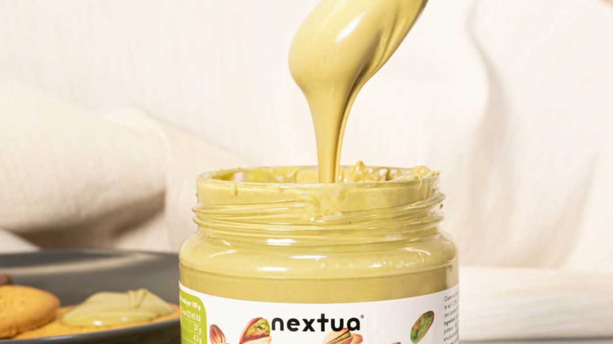 Nextua crema proteica spalmabile al gusto di pistacchio adatta per colazioni proteiche, pancakes, porridge e ricette proteiche